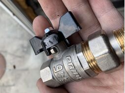 Кран шаровый стандартный 1/2" нар.-вн. бабочка (со сгоном) PN 40 LD