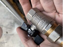 Кран шаровый стандартный 1/2" нар.-вн. бабочка (со сгоном) PN 40 LD