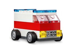 Конструктор LEGO Classic Креативные автомобили (11036) (пластик, рекомендуемый возраст 5 лет, 900 деталей)