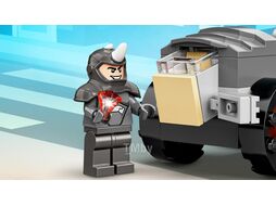 Конструктор LEGO Marvel Схватка Халка и Носорога на грузовиках (10782) (Marvel, рекомендуемый возраст 4 лет, 110 деталей)