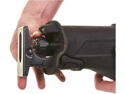Аккумуляторная сабельная пила MILWAUKEE M18 FSX-0C FUEL SAWZALL 4933464724