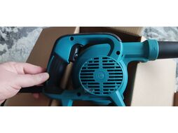 Воздуходувка электрическая MAKITA UB 1103 (600 Вт, 246 м3/ч, 58 м/с, вес 2.0 кг)