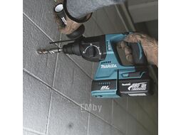 Перфоратор SDS-plus аккумуляторный (18V / 1*5.0 Ah / 2.4 J / Кейс) MAKITA DHR242RT