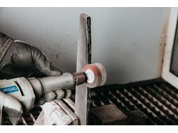 Круг лепестковый КЛО 80x40x6 мм Р40 Abraforce AM186465