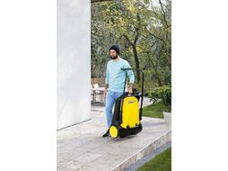 Подметальная машина S 6 желтый Karcher 1.766-420.0