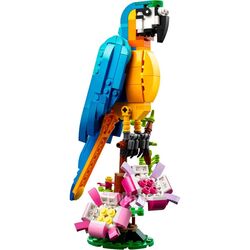 Конструктор LEGO Creator Экзотический попугай (31136) (пластик, рекомендуемый возраст 7 лет, 253 детали)