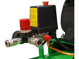 Компрессор ECO AE-705-B1 (380 л/мин, 8 атм, поршневой, масляный, ресив. 70 л, 220 В, 2.20 кВт)