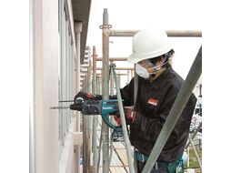 Перфоратор аккумуляторный MAKITA SDS-Plus без АКБ и ЗУ DHR202Z
