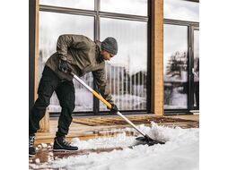 Роллер для уборки снега FISKARS (Длина - 173 см. Ширина - 53 см.) 1057179