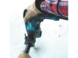 Перфоратор MAKITA HR 2630 в чем. (800 Вт, 2.4 Дж, 3 реж., патрон SDS-plus, вес 2.8 кг)