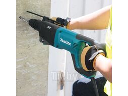 Перфоратор MAKITA HR 2641 в чем. (800 Вт, 2.4 Дж, 3 реж., патрон SDS-plus, вес 3.1 кг) (HR2641)