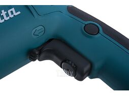 Дрель ударная MAKITA HP 2051 в чем. (720 Вт, патрон БЗП, 2 скор.)