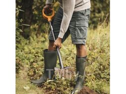 Лопата штыковая FISKARS Solid