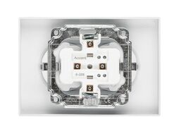 Розетка Accent 6-208-01 , 2X2P+E Schuko со шторками, 16А-250В, IP20, СУ, AL/CU, белый Intro Б0063528