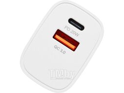 Сетевое зарядное устройство RIVACASE PS4022 белый