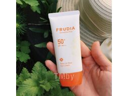 Крем солнцезащитный Frudia Tone Up Base Sun Cream SPF50+ PA+++ (50г)