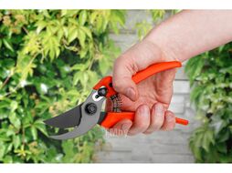 Секатор плоскостной 19см STARTUL GARDEN (ST6410-03)