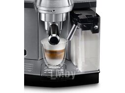Кофеварка эспрессо DeLonghi EC860.M