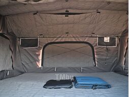 Палатка на крышу автомобиля Voyager 160 Pro Wild Land 900008-0002-0001