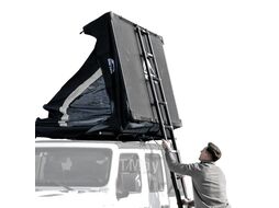 Палатка на крышу автомобиля Voyager 140 Pro Wild Land 900008-0001-0001