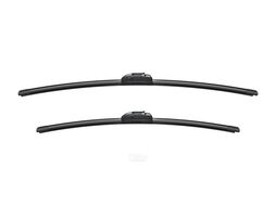 Комплект щеток стеклоочистителя 2шт. AerotwinRetro AR725S 650/550mm (с форсункой) MB Vito 97-03 BOSCH 3397007567
