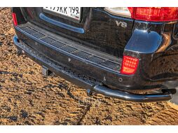 Бампер силовой задний Toyota Land Cruiser 200 2007-2015 c квадратом под фаркоп Риф RIF200-21170