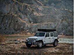 Палатка на крышу автомобиля Voyager 160 Pro ECO Wild Land 900008-0002-0002