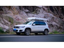 Палатка на крышу автомобиля Hard RT05-125W, корпус белый, тент светло-серый, 210х125х150 Риф RIFRT051258010W
